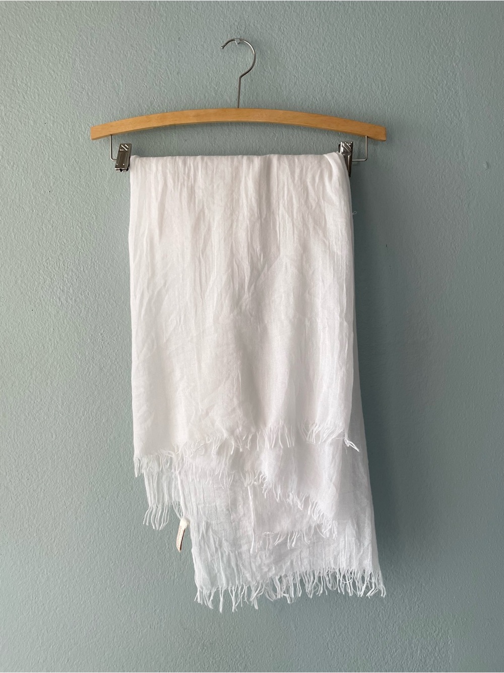 🌻5/$15🌻 CollectionEighteen | Large White Soft Gauze Sheer Scarf